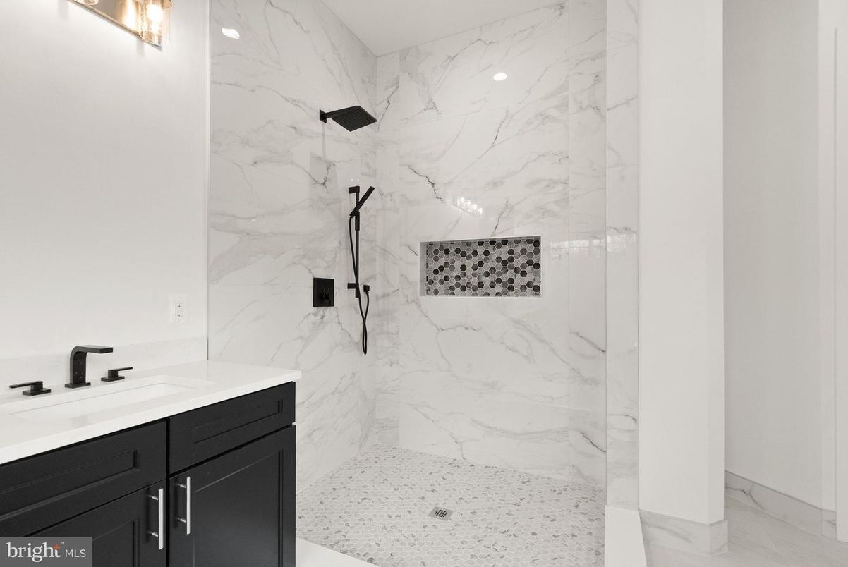 Bathroom, Interior, Marble Walls