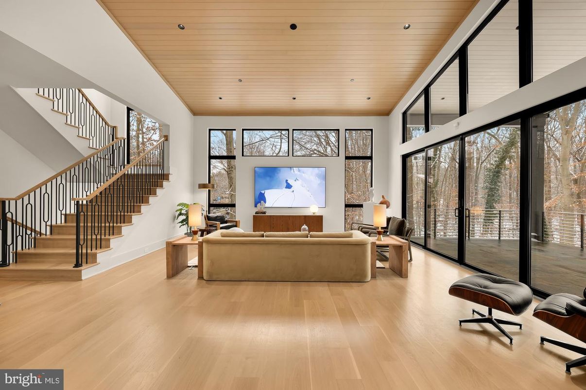 Interior, Living room, Recessed Lighting, Wooden Ceilings, Wood Texture Flooring