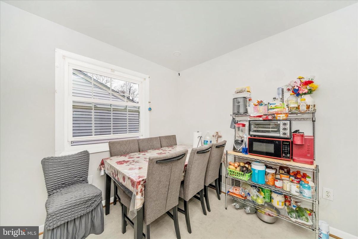 Dining room, Interior