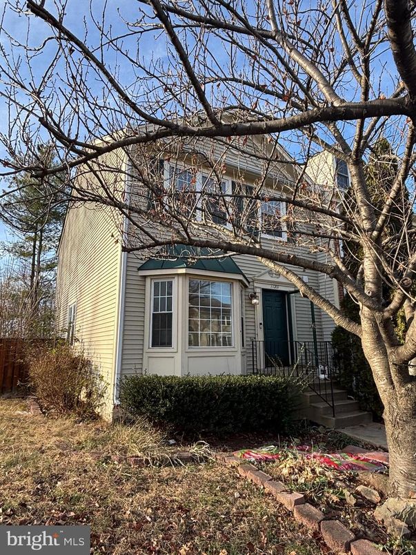 Exterior, Facade, Queen Anne Victorian
