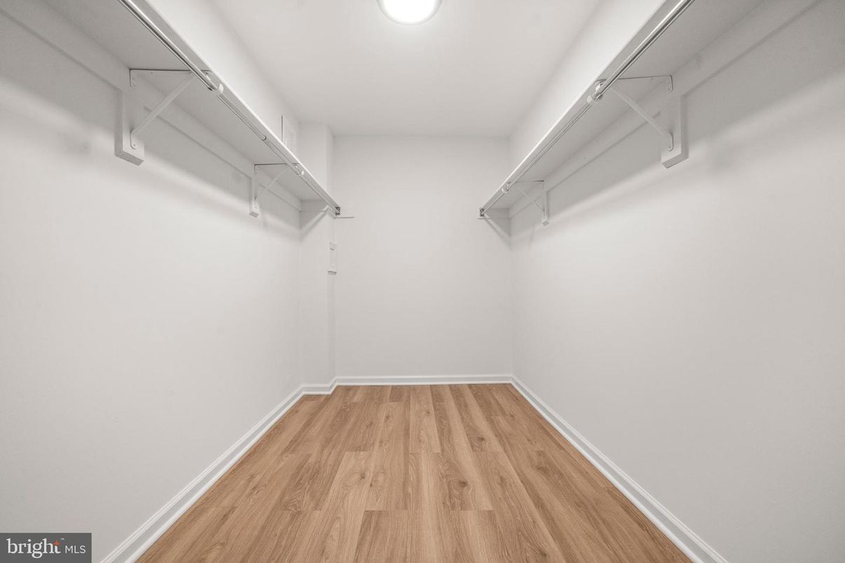 Interior, Recessed Lighting, Walk-in Closets, Wood Texture Flooring