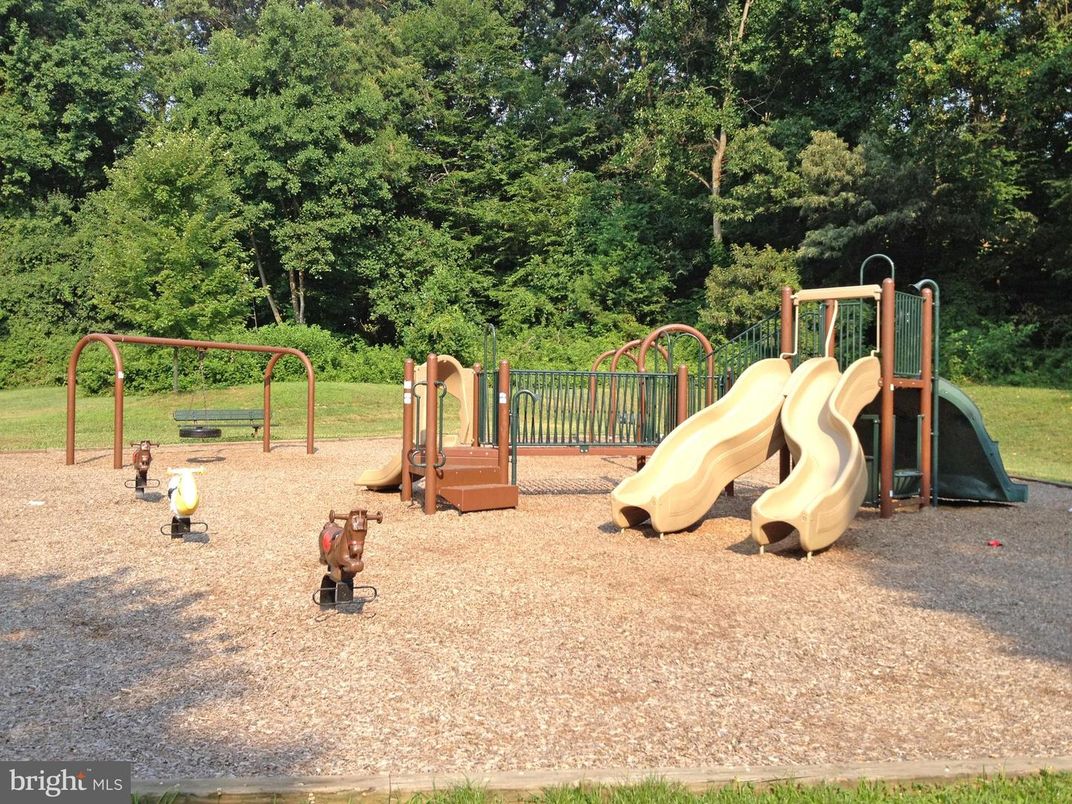 Backyard, Exterior, Playground