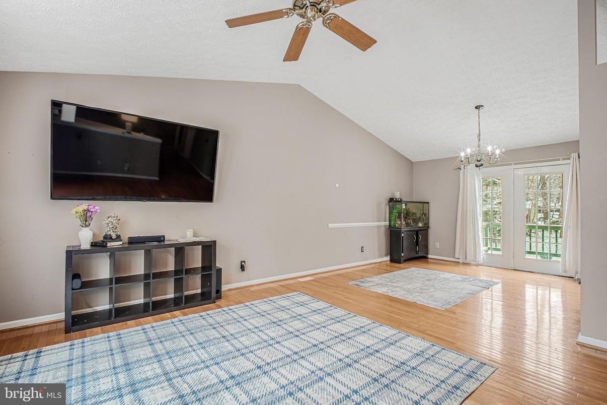 Chandelier, Interior, Wood Texture Flooring