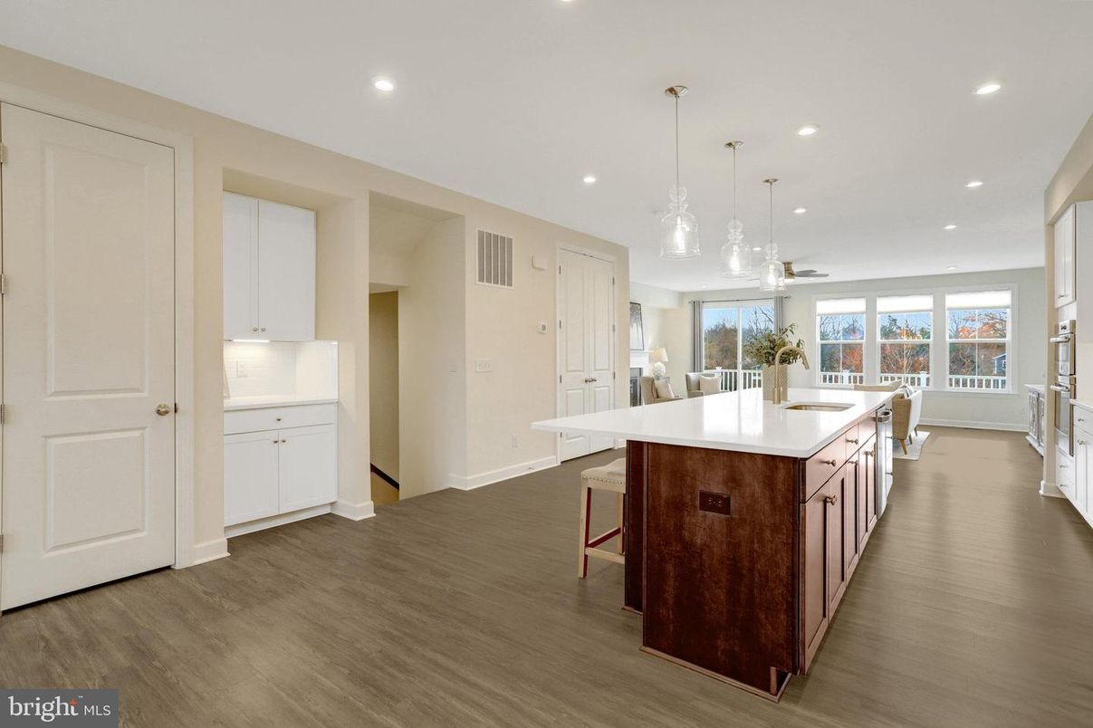 Interior, Kitchen, Pendant Lights, Recessed Lighting, Wood Texture Flooring