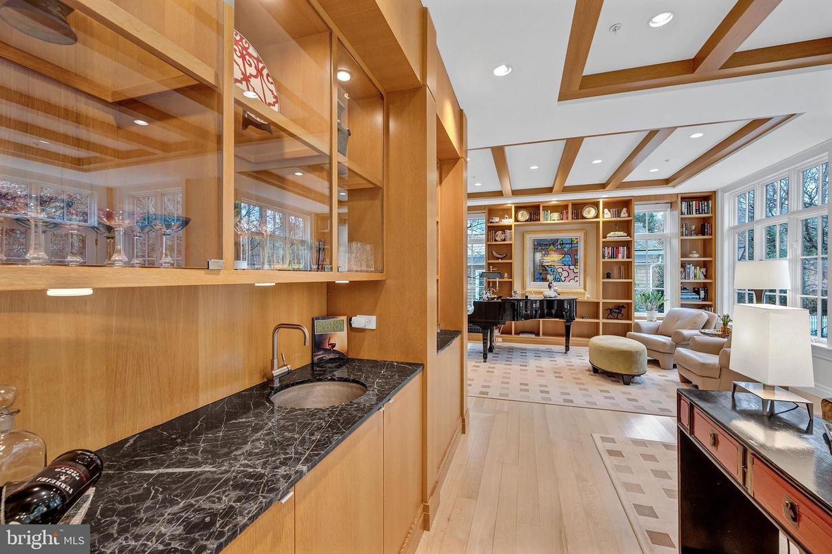 Interior, Living room, Recessed Lighting, Wooden Beams, Wood Texture Flooring