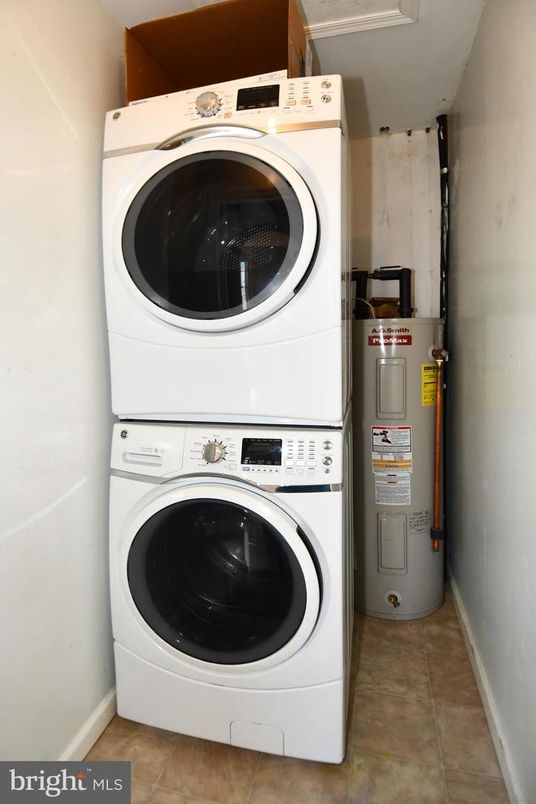 Interior, Utility Closets, Washer