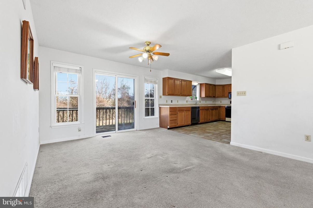 Empty room, Interior, Kitchen