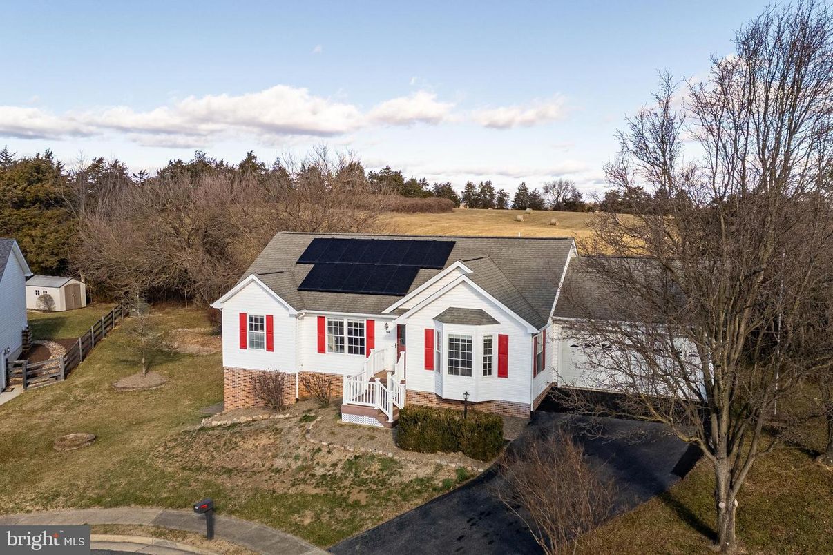 Exterior, Solar Panels