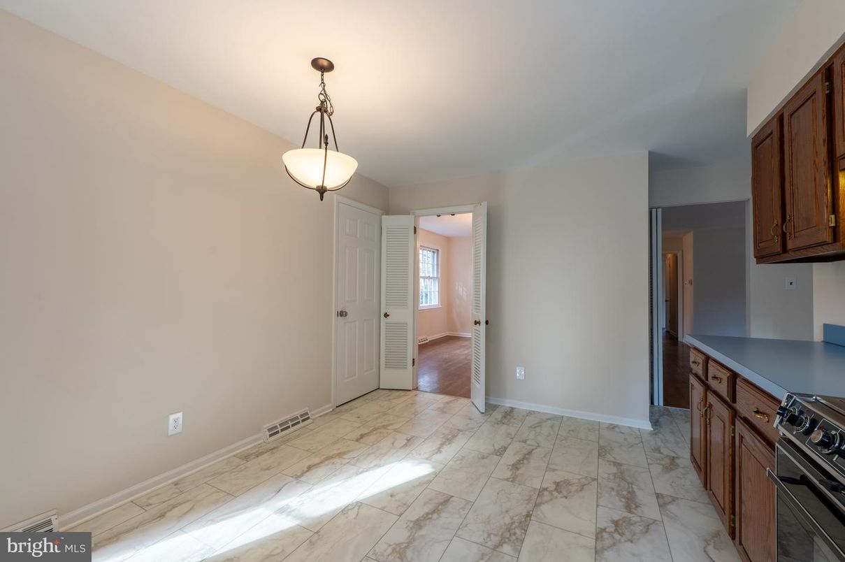 Interior, Kitchen, Marble, Pendant Lights