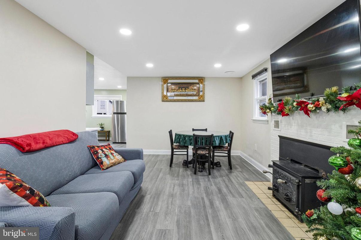 Dining room, Fireplace, Interior, Living room, Recessed Lighting