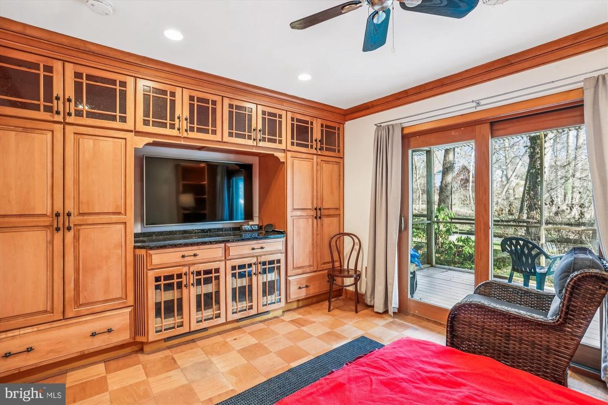 Interior, Recessed Lighting