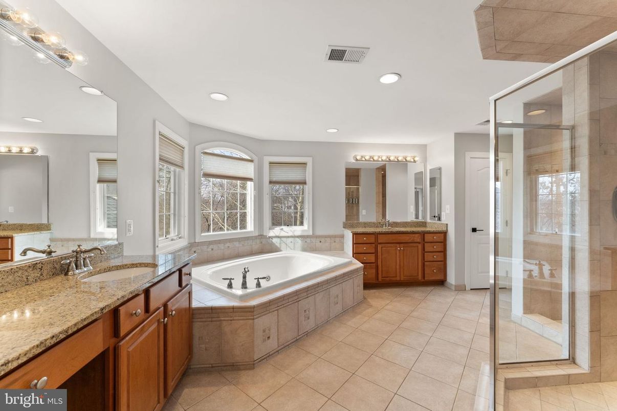 Bathroom, Dual Sink Vanities, Glass Shower, Interior, Recessed Lighting