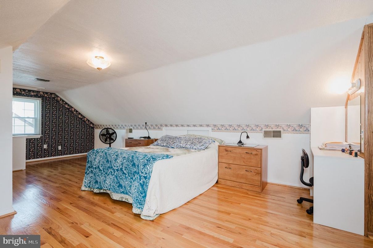 Bedroom, Home Office, Interior, Wood Texture Flooring