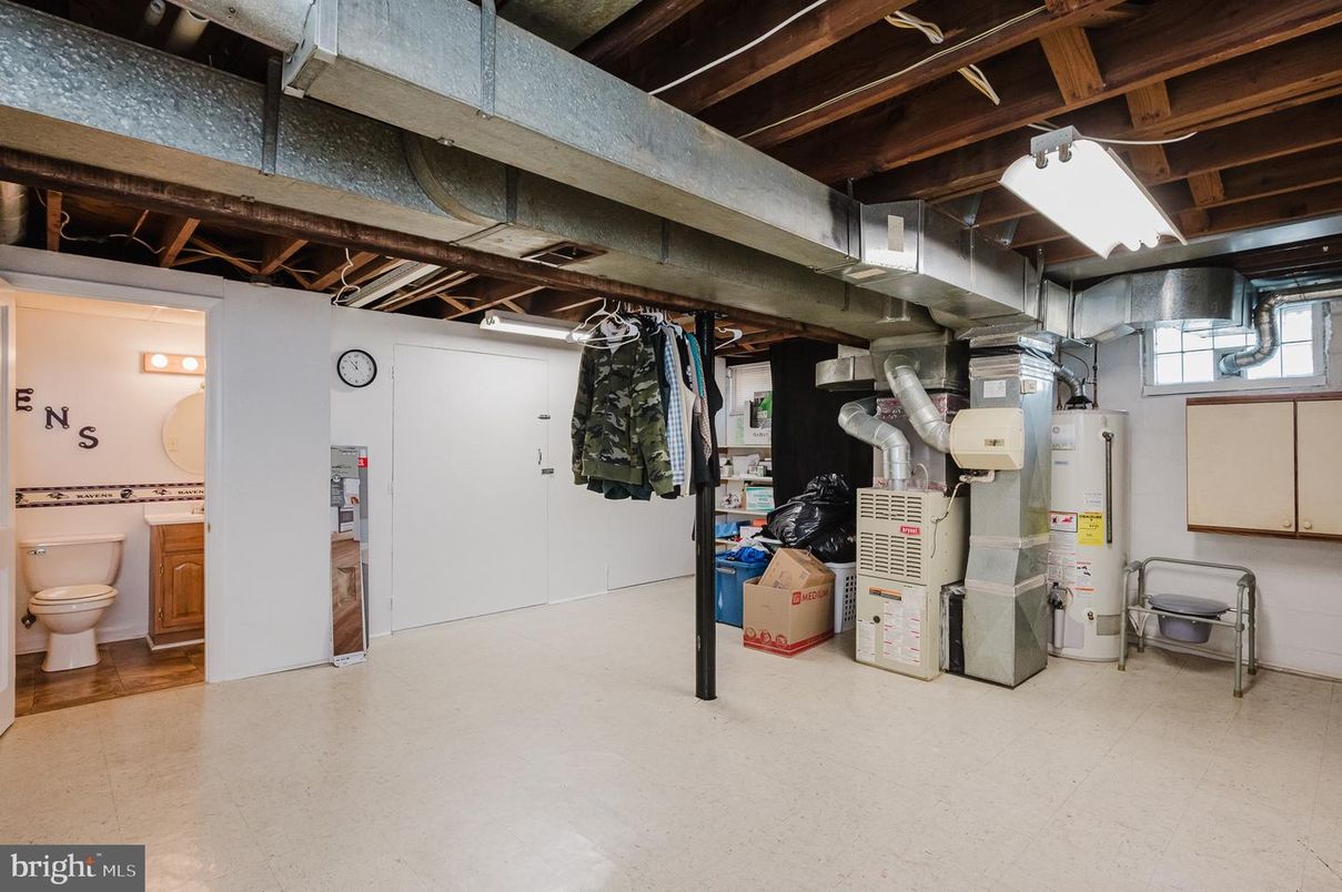 Bathroom, Interior, Wooden Beams