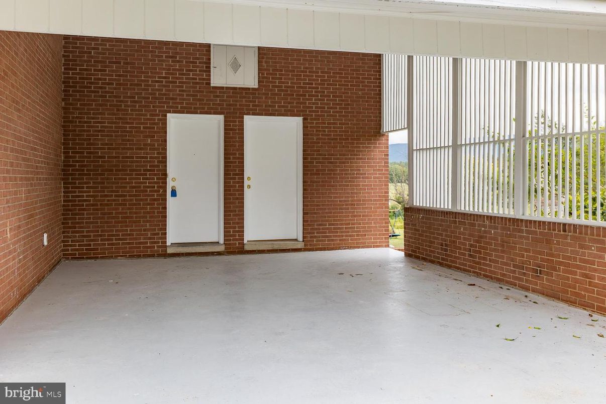 DE Listing image placeholder