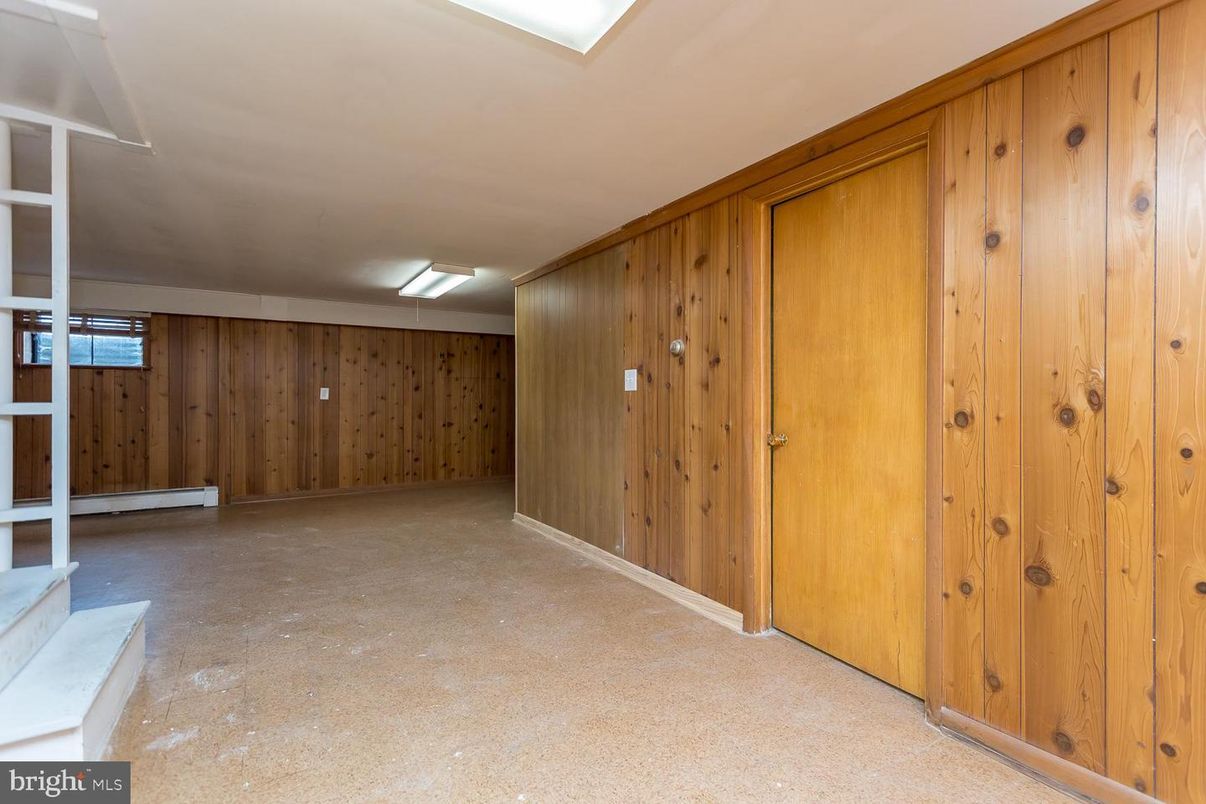 Empty room, Interior, Wooden Walls
