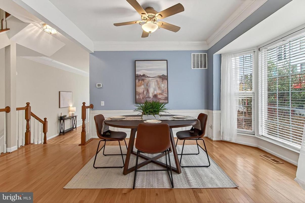 Dining room, Interior, Wood Texture Flooring