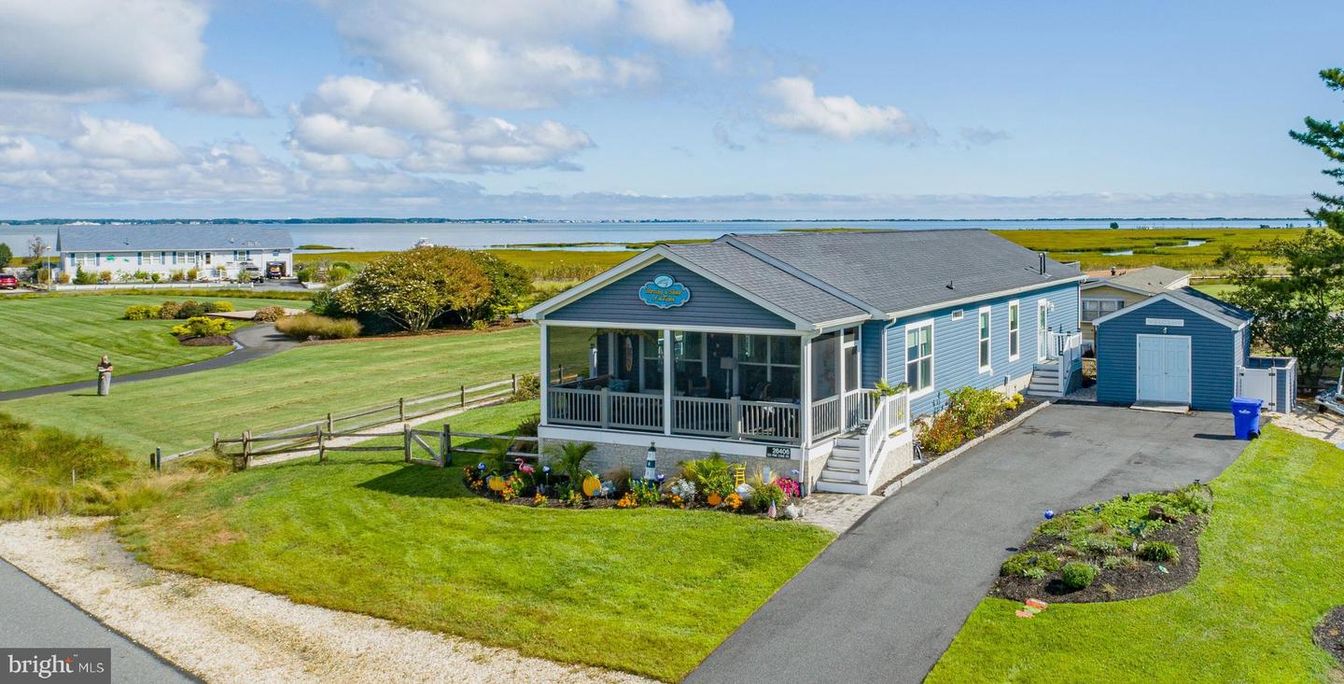 Backyard, Exterior, Water