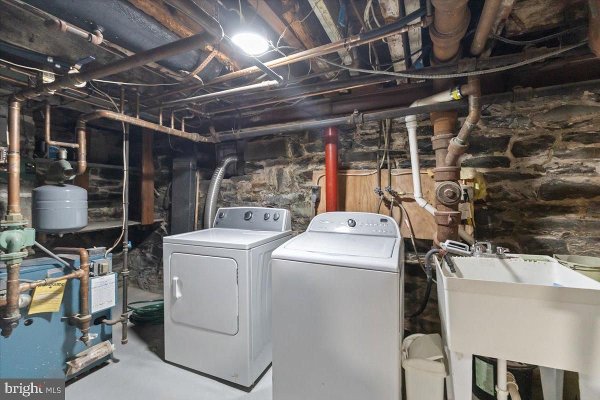 Interior, Utility Closets, Washer