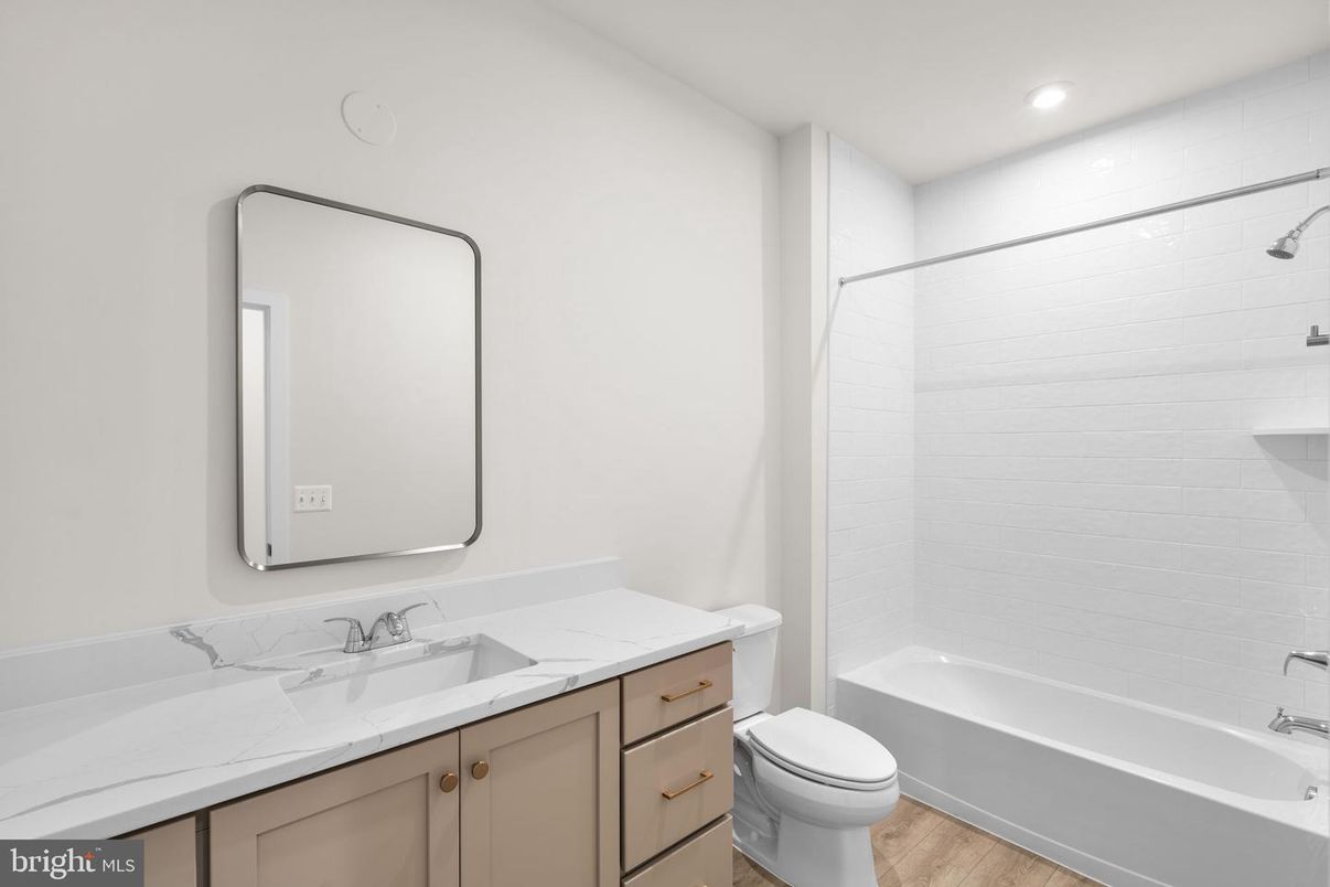 Bathroom, Interior, Recessed Lighting, Wood Texture Flooring