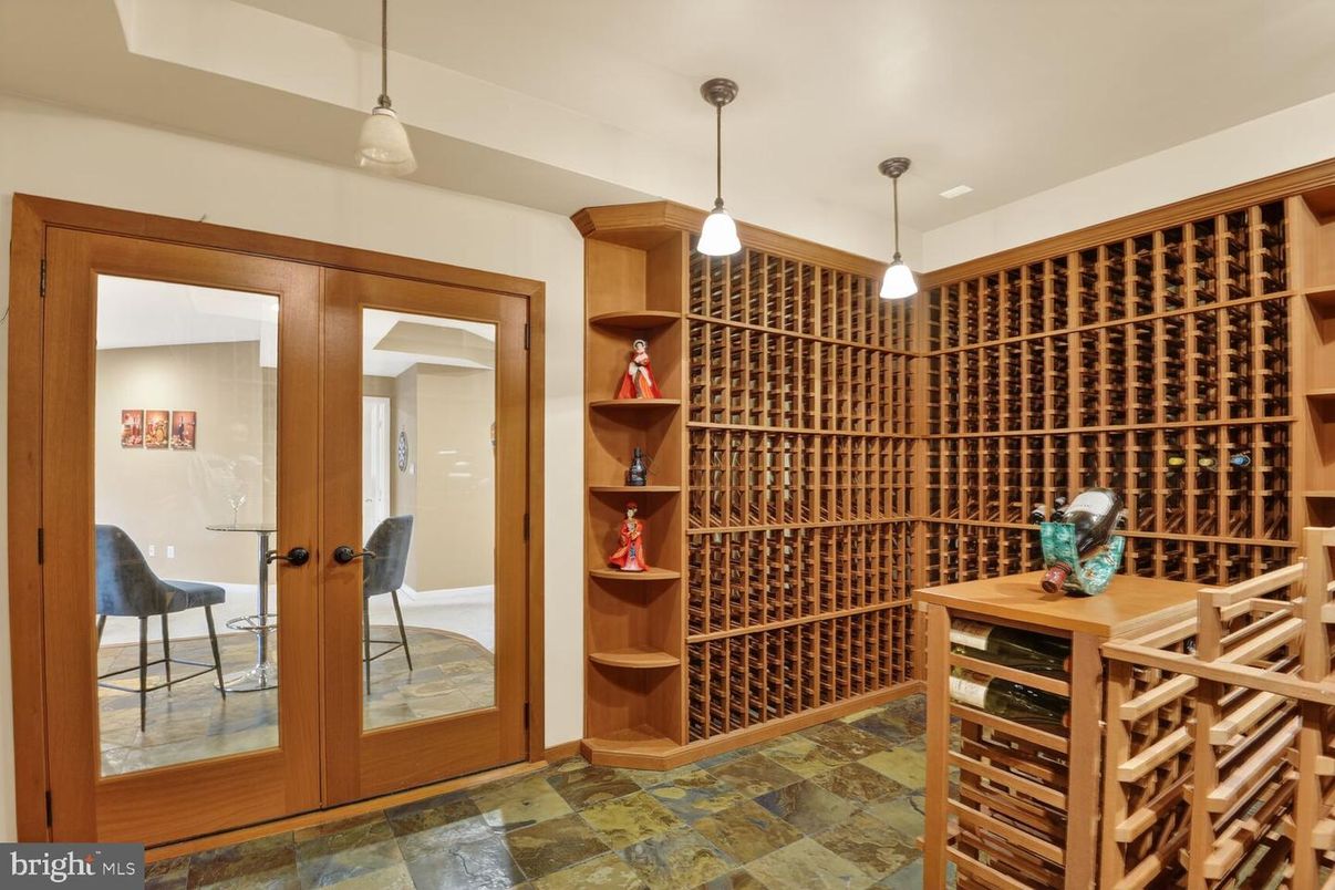 Interior, Pendant Lights, Wine Storage