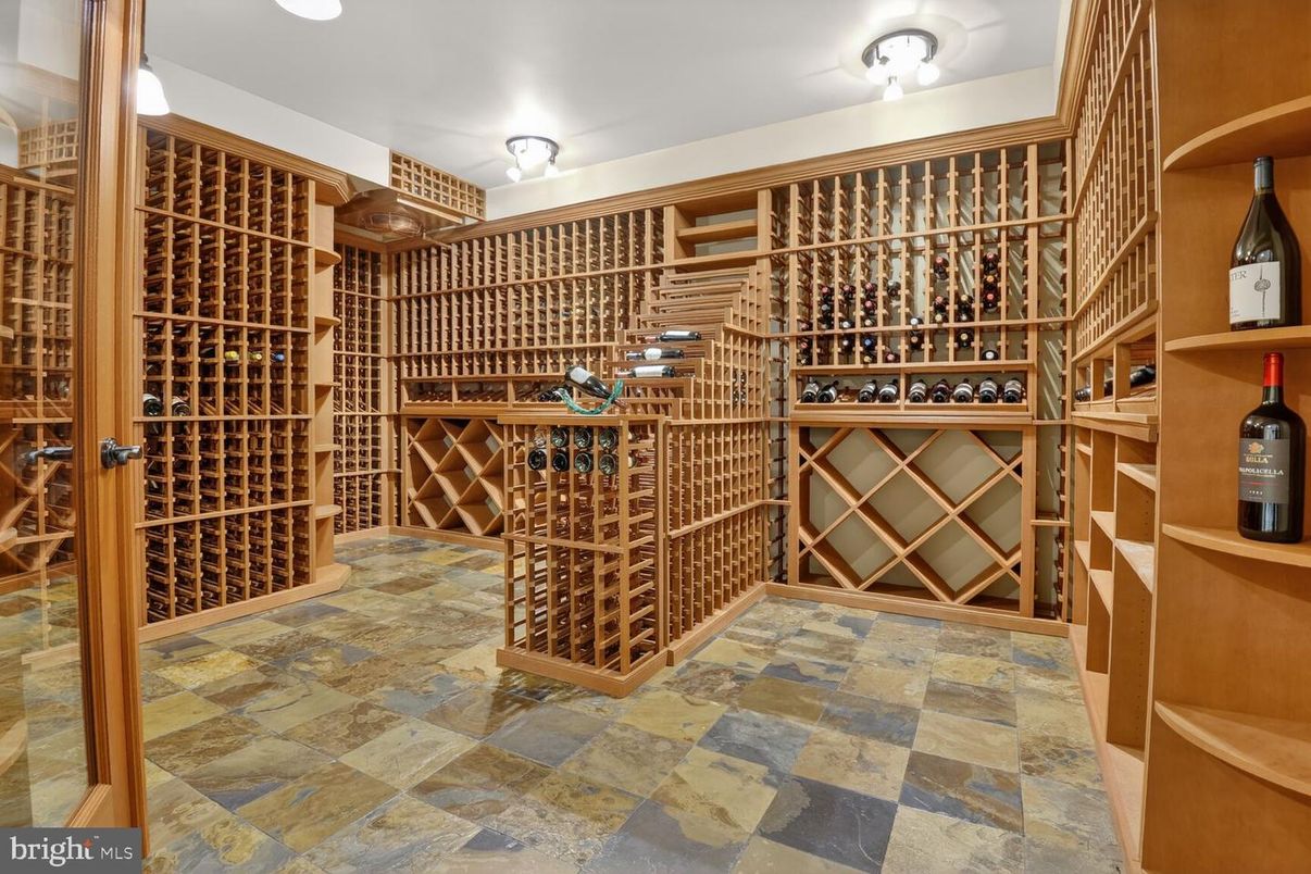 Interior, Wine Storage
