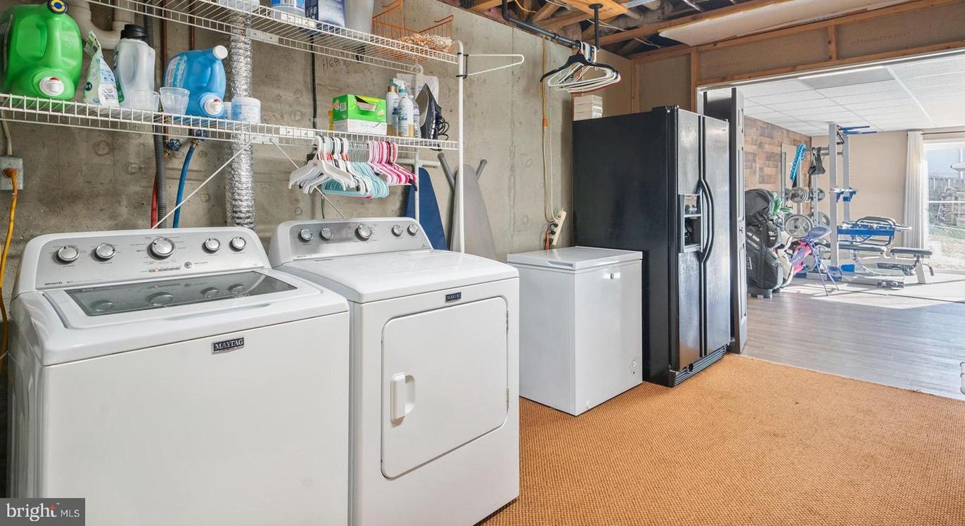 Interior, Utility Closets, Washer