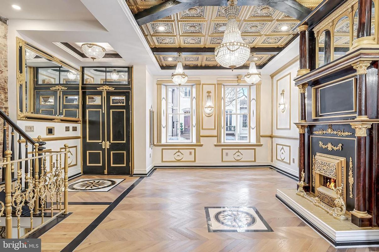 Chandelier, Fireplace, Interior, Recessed Lighting, Wood Texture Flooring