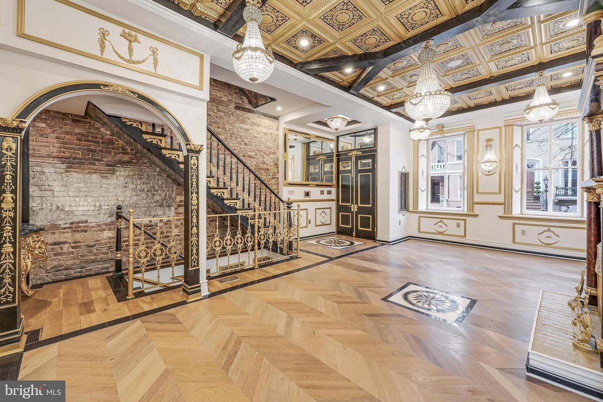 Chandelier, Interior, Recessed Lighting, Wood Texture Flooring