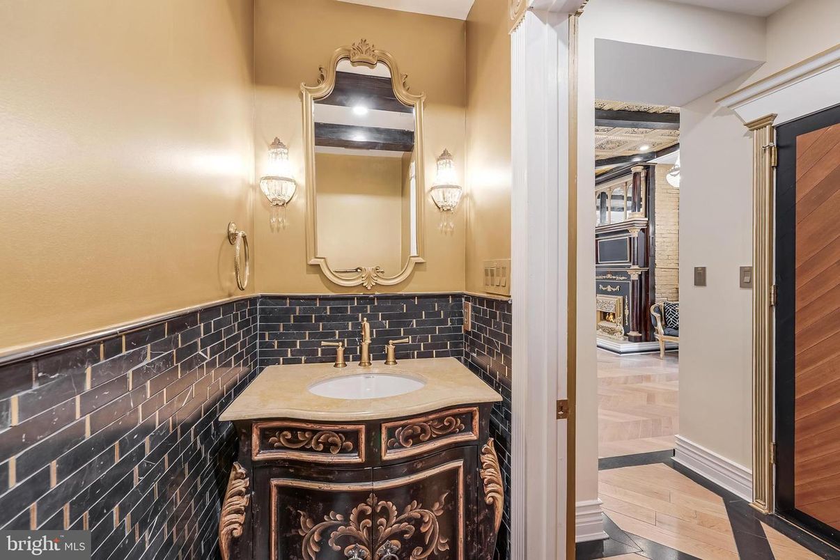 Bathroom, Interior, Wood Texture Flooring