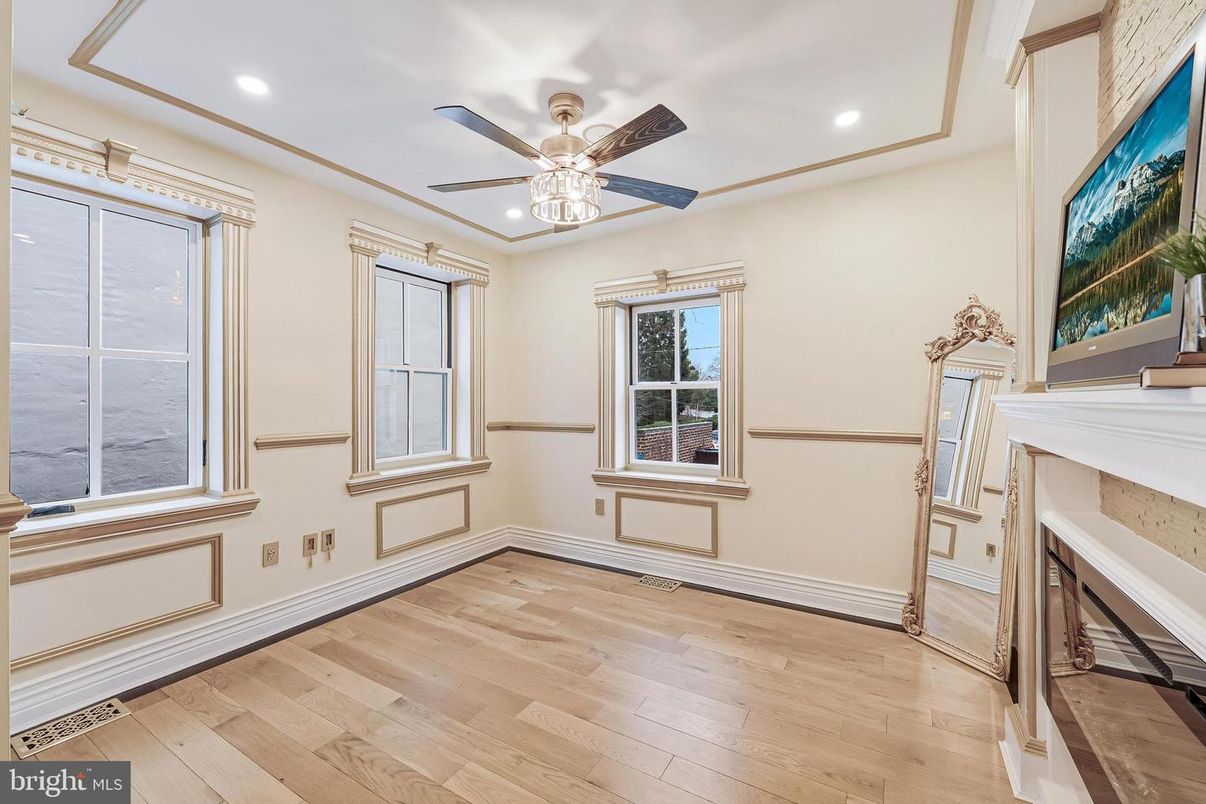 Empty room, Fireplace, Interior, Recessed Lighting, Wood Texture Flooring