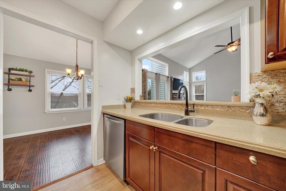 Chandelier, Interior, Kitchen, Recessed Lighting, Wood Texture Flooring
