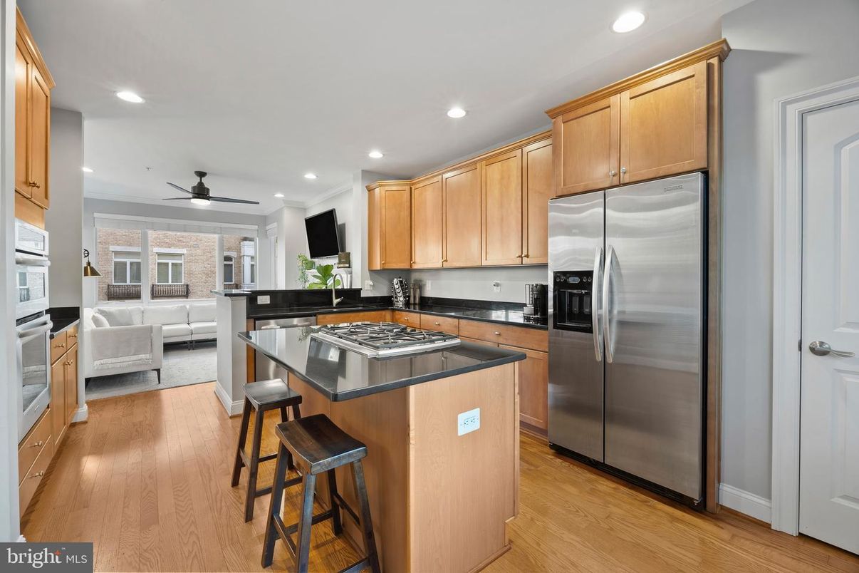 Interior, Kitchen, Living room, Recessed Lighting, Stainless Steel Appliances, Wood Texture Flooring