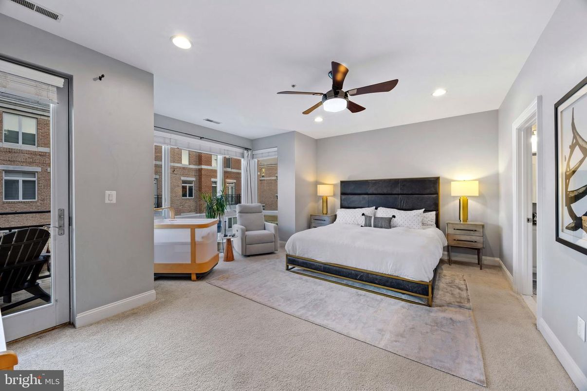 Bedroom, Interior, Recessed Lighting