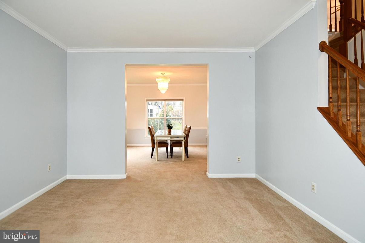 Chandelier, Dining room, Interior