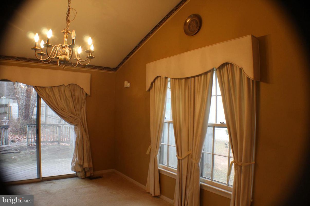 Chandelier, Interior