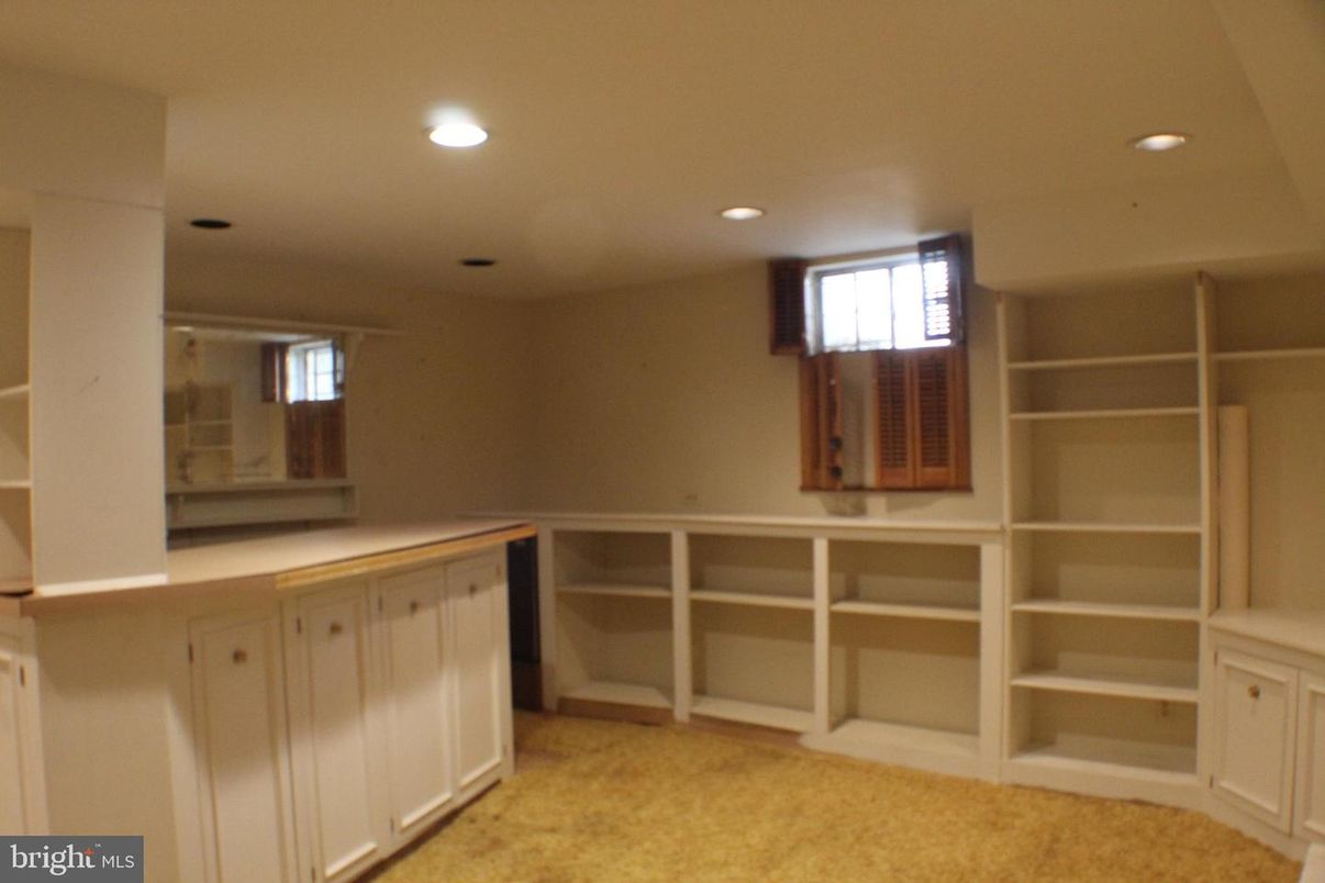 Interior, Recessed Lighting