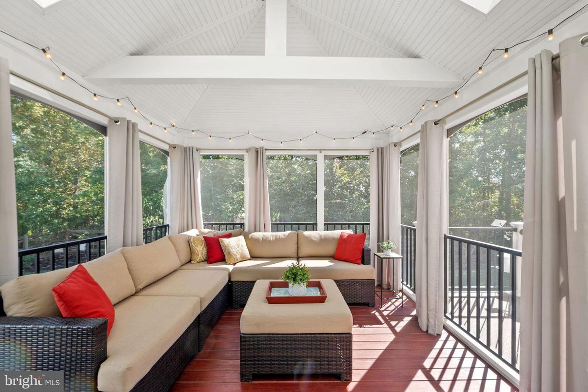Interior, Living room, Sun Room, Wood Texture Flooring