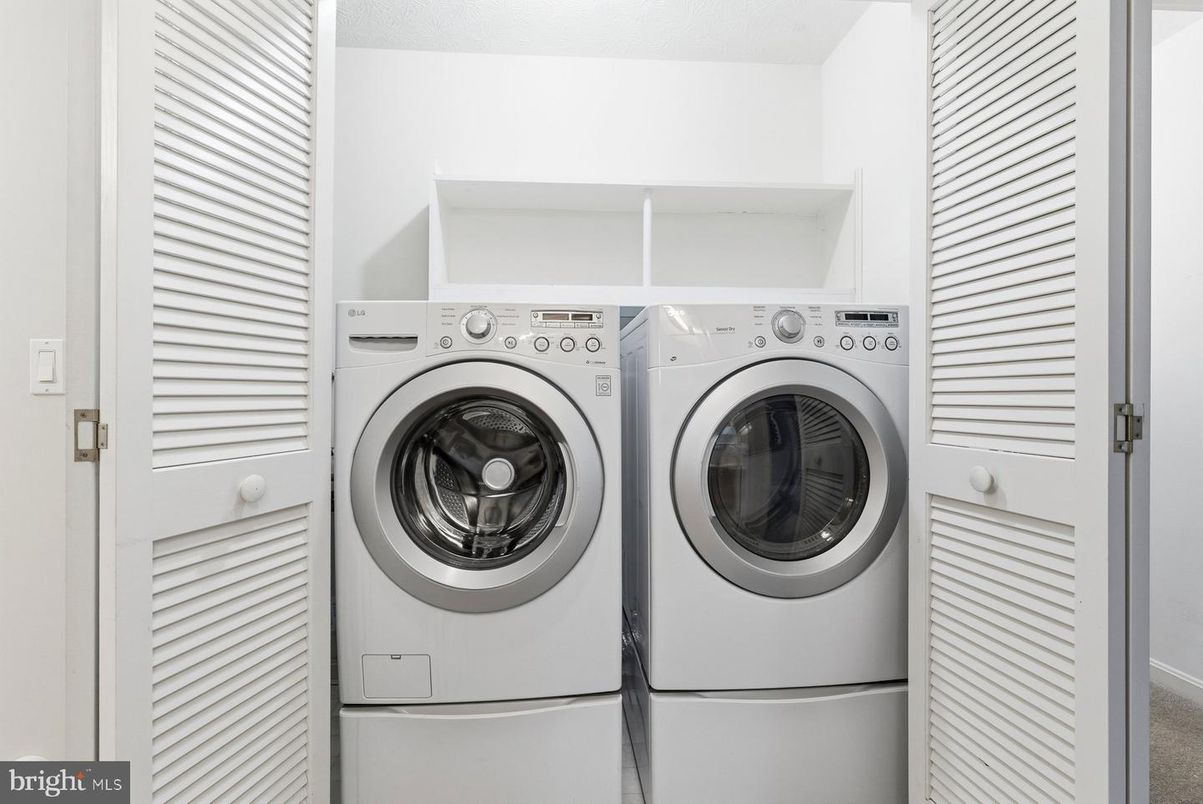 Interior, Utility Closets, Washer