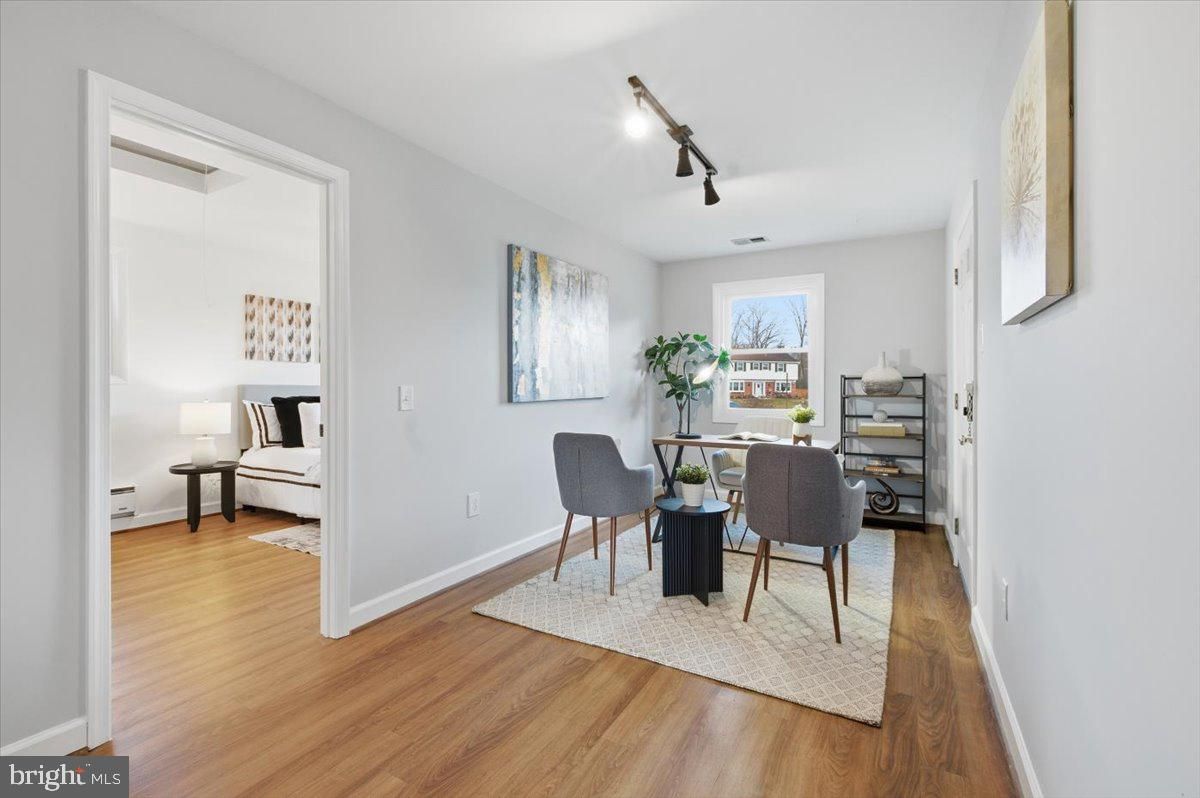 Dining room, Interior, Wood Texture Flooring