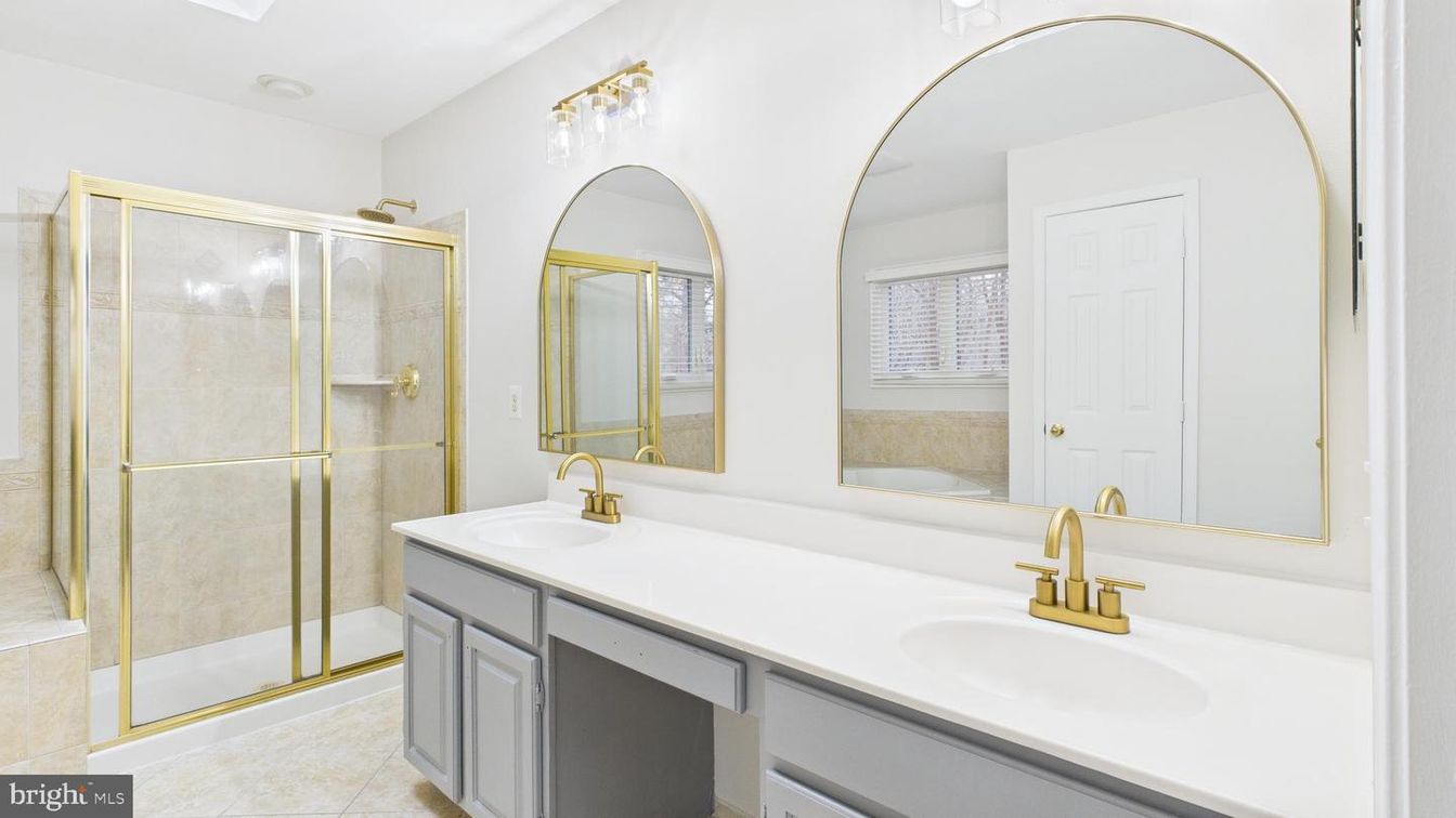 Bathroom, Dual Sink Vanities, Glass Shower, Interior