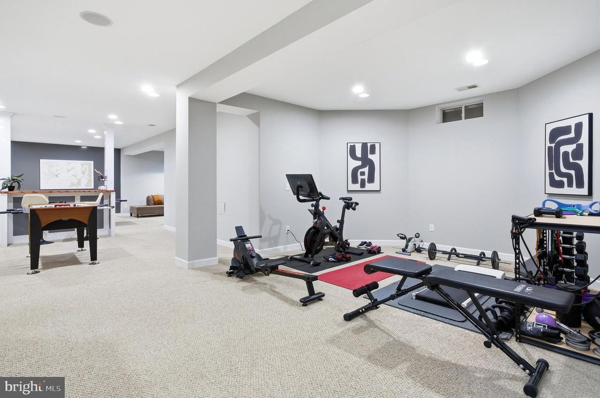 Billiard Table, Fitness Equipment, Game Room, Interior, Recessed Lighting