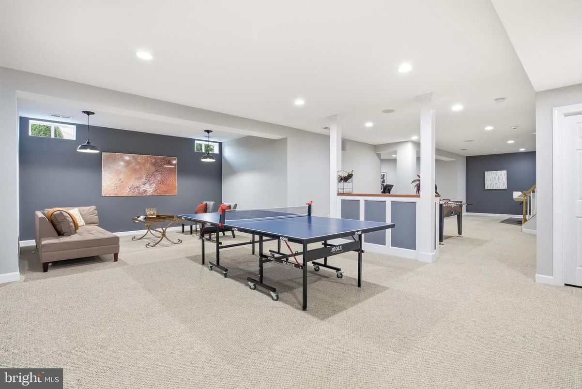 Game Room, Interior, Pendant Lights, Recessed Lighting