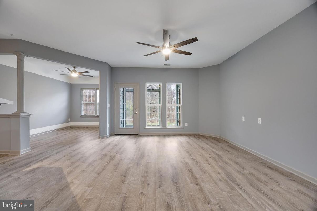 Empty room, Interior, Wood Texture Flooring