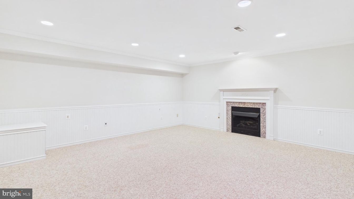 Empty room, Fireplace, Interior, Recessed Lighting
