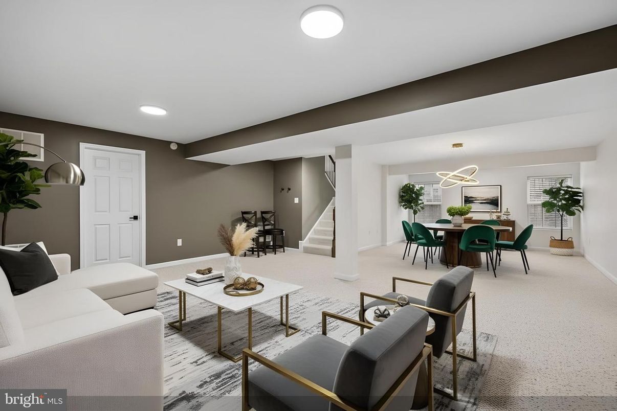 Dining room, Interior, Living room, Pendant Lights, Recessed Lighting