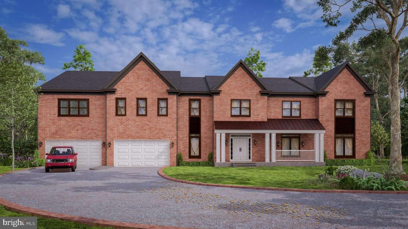 Attached, Exterior, Facade, Brick Facade, Brick Traditional