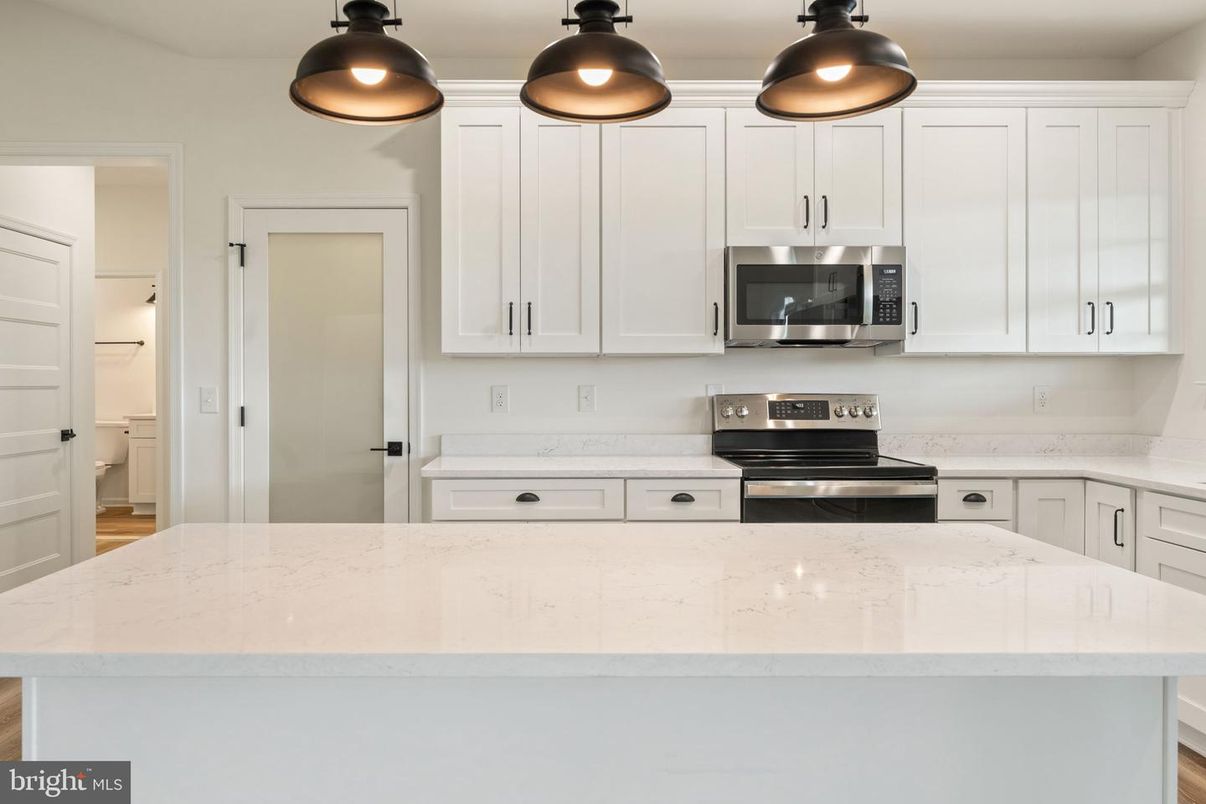 Interior, Kitchen, Stainless Steel Appliances