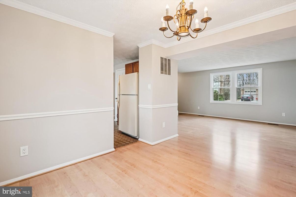 Chandelier, Empty room, Interior, Kitchen, Wood Texture Flooring