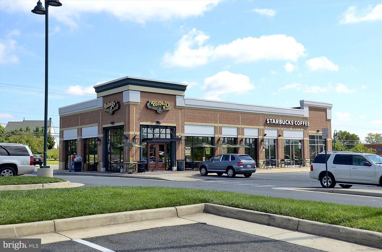 Exterior, Facade, Brick Facade, None